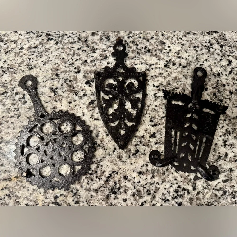 Vintage Wilton Black‎ Cast Iron Trivet Set